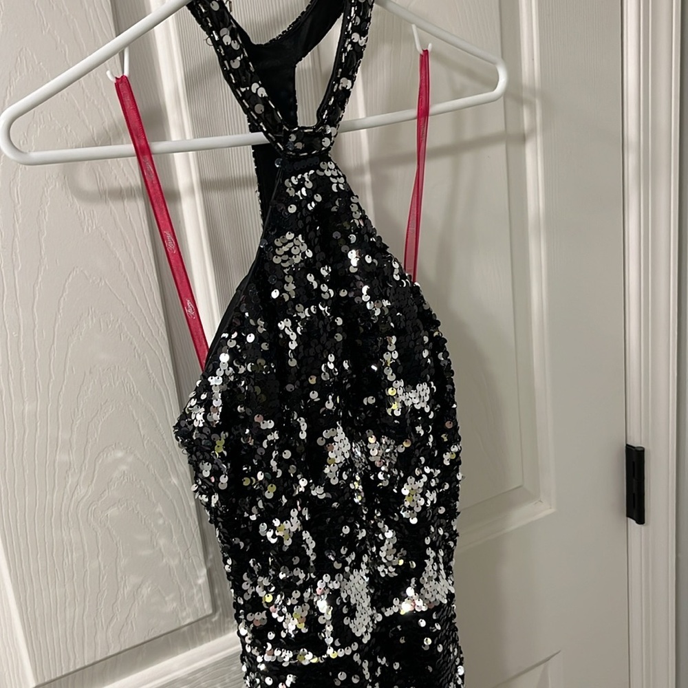 Sequin prom dress - Picture 3 of 9